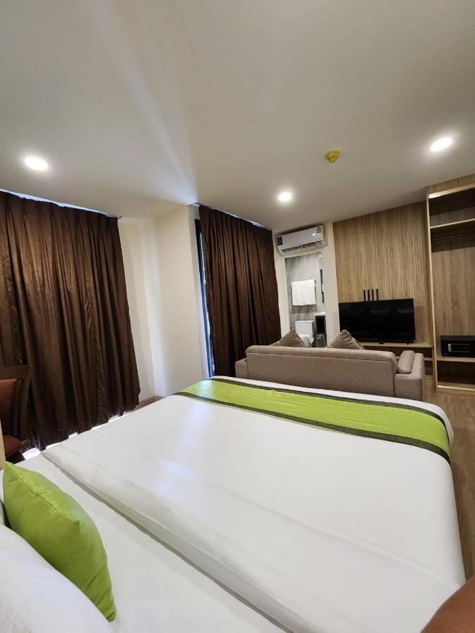 Icheck Inn Darisa Patong Esterno foto